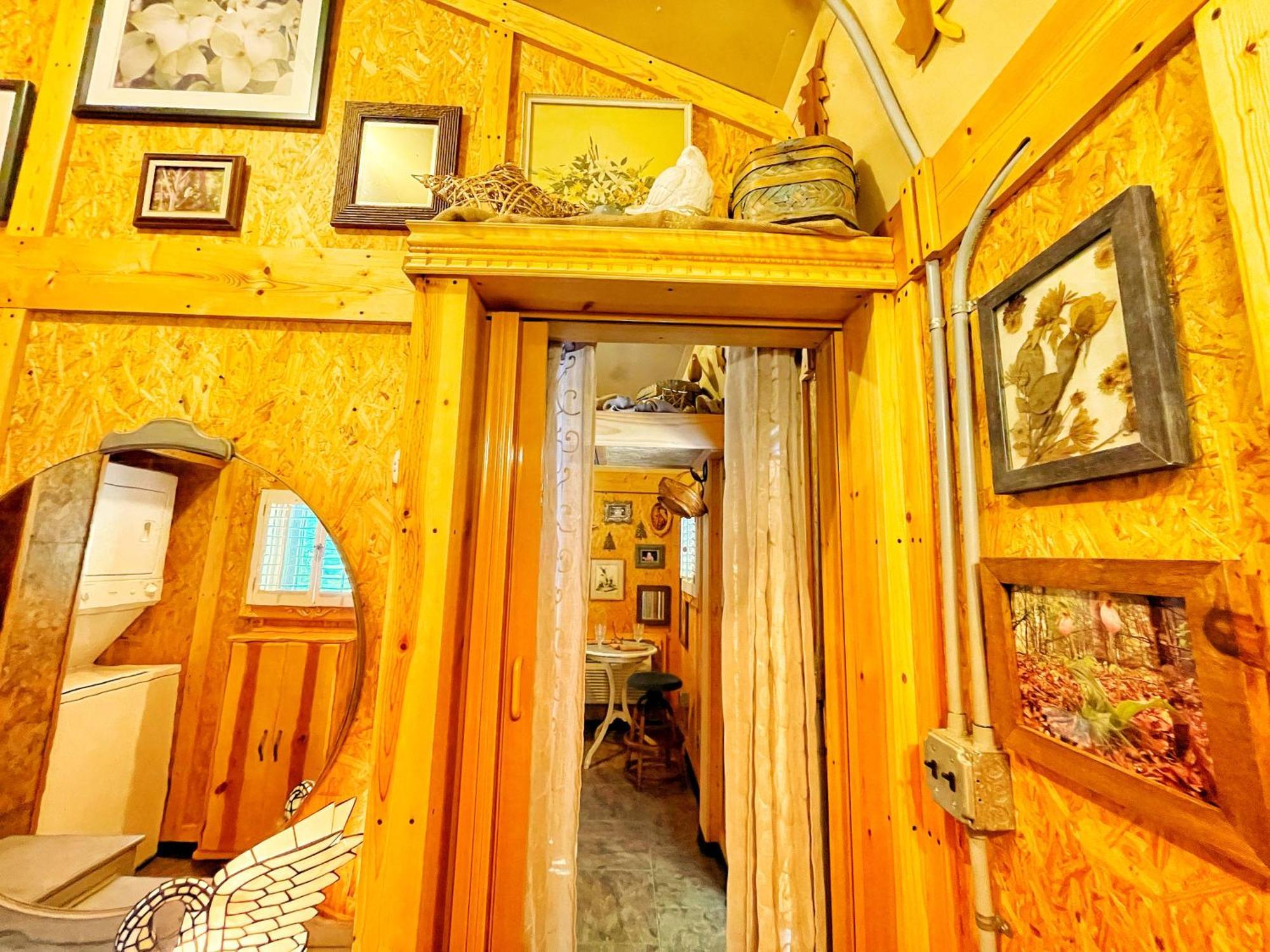 Tiny House, Wifi,Hot Tub,Secluded Villa Cosby Eksteriør billede