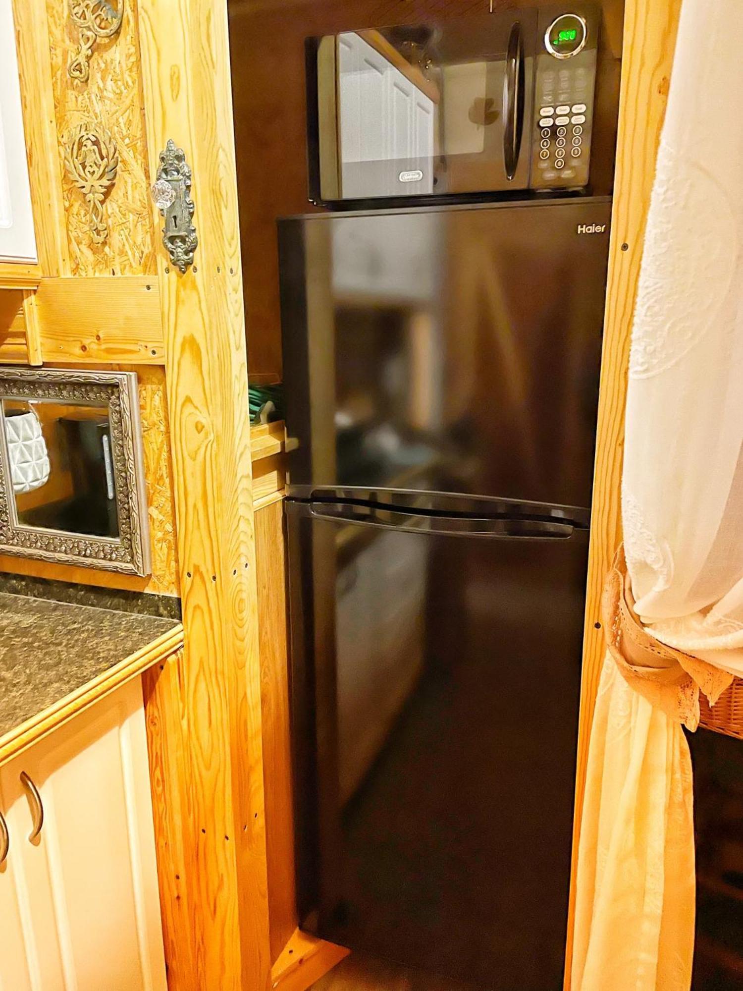 Tiny House, Wifi,Hot Tub,Secluded Villa Cosby Eksteriør billede