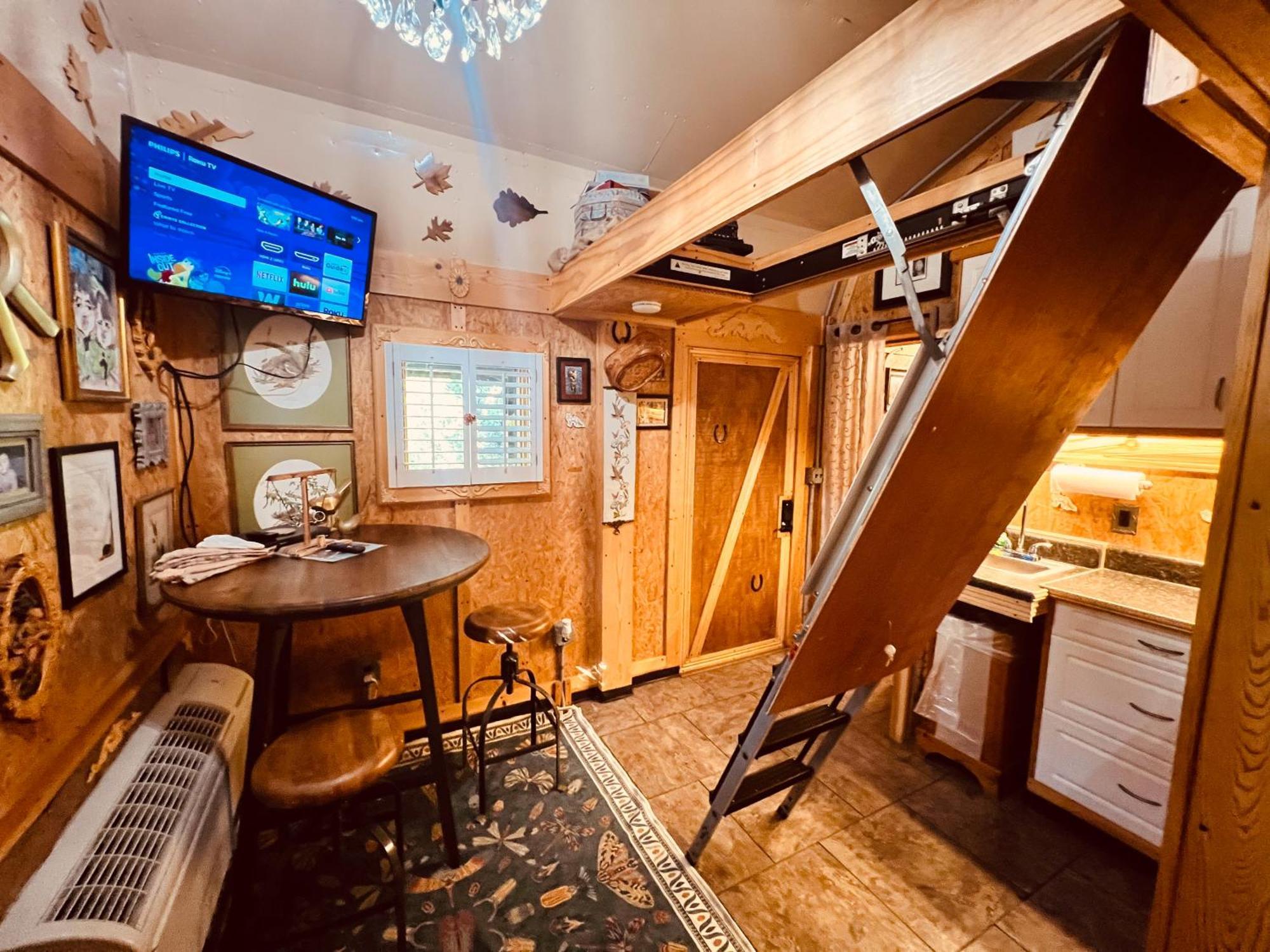 Tiny House, Wifi,Hot Tub,Secluded Villa Cosby Eksteriør billede